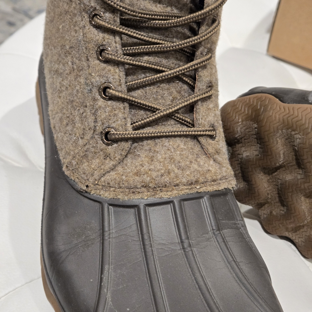 Sperry Brown and Black Duck Boots - Picture 5 of 10